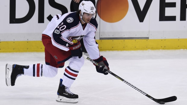 chicago-blackhawks-trades-columbus-blue-jackets.jpeg